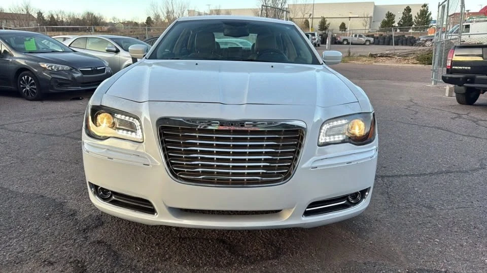 2014 Chrysler 300 (2005-2023) - Image 2 of 20