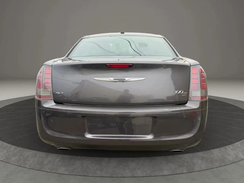 2014 Chrysler 300 (2005-2023) - Image 5 of 12