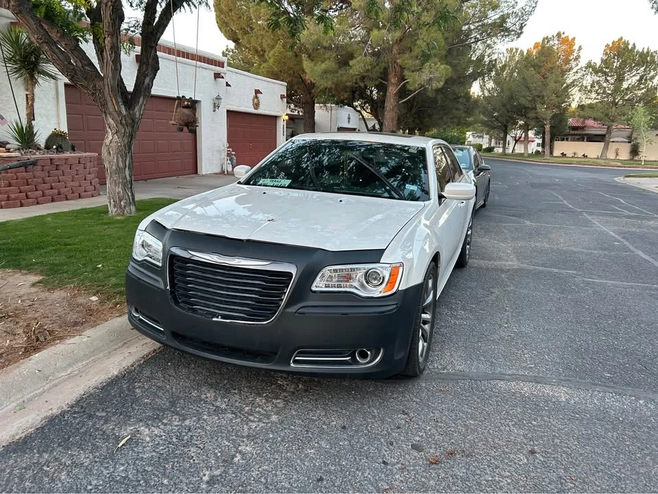 2014 Chrysler 300 (2005-2023) - Image 3 of 6