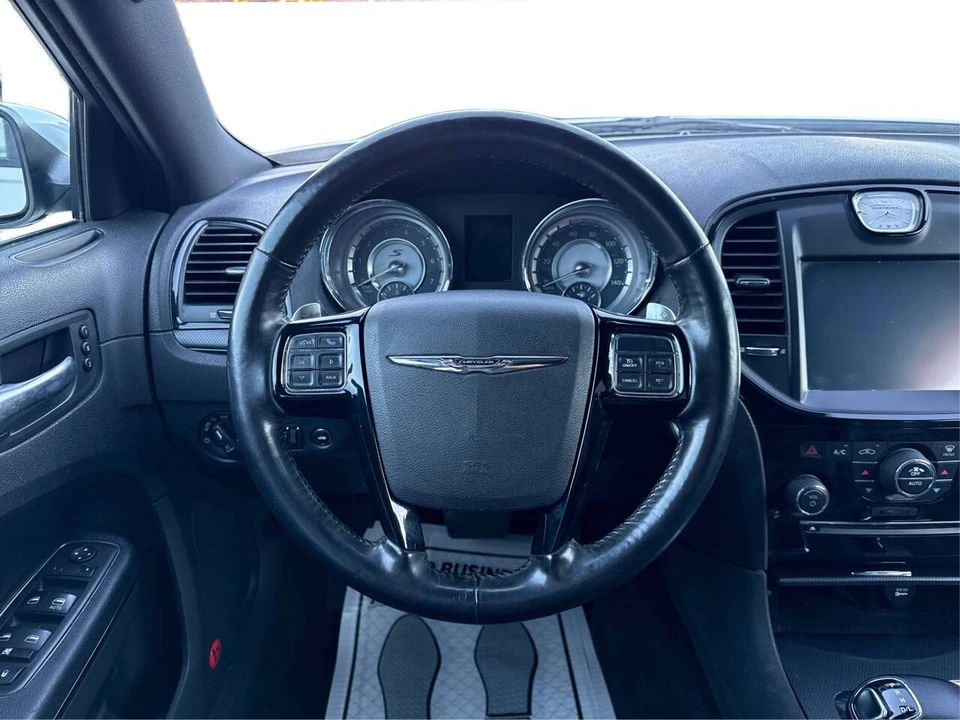 2014 Chrysler 300 (2005-2023) - Image 19 of 21