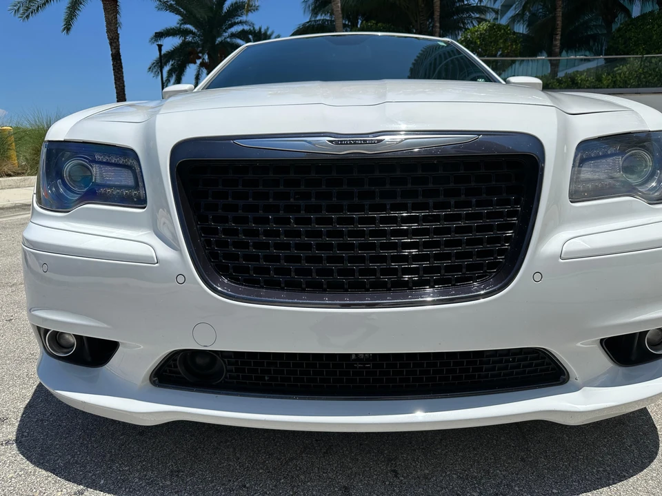 2014 Chrysler 300 (2005-2023) - Image 21 of 28