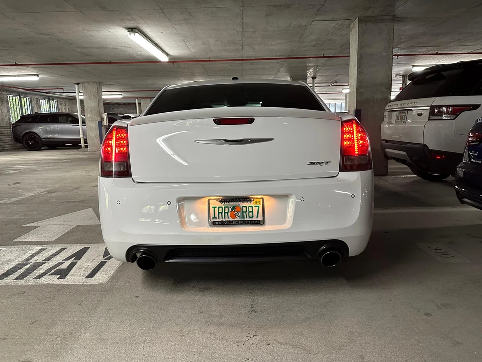 2014 Chrysler 300 (2005-2023) - Image 12 of 28