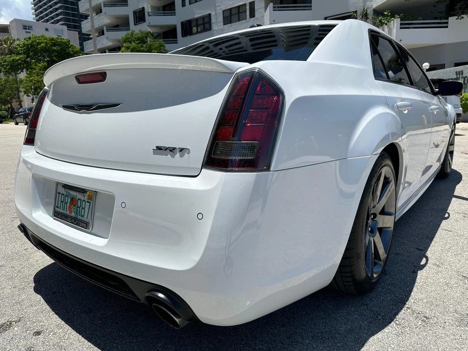 2014 Chrysler 300 (2005-2023) - Image 16 of 28