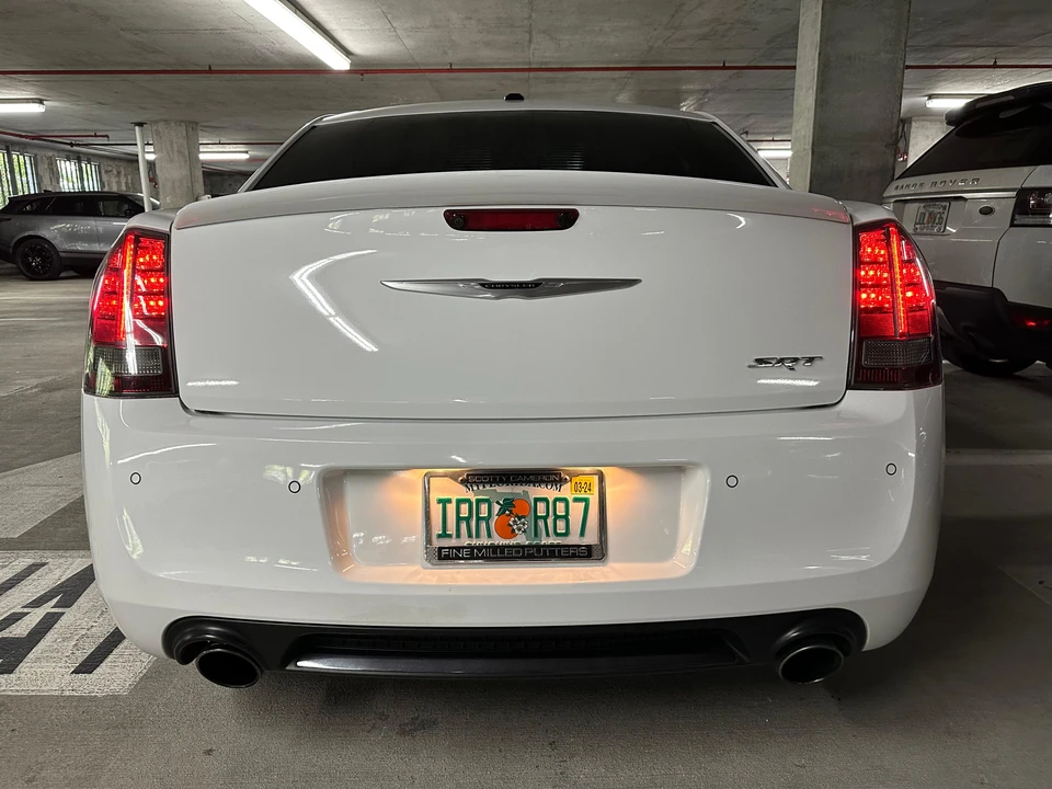 2014 Chrysler 300 (2005-2023) - Image 14 of 28