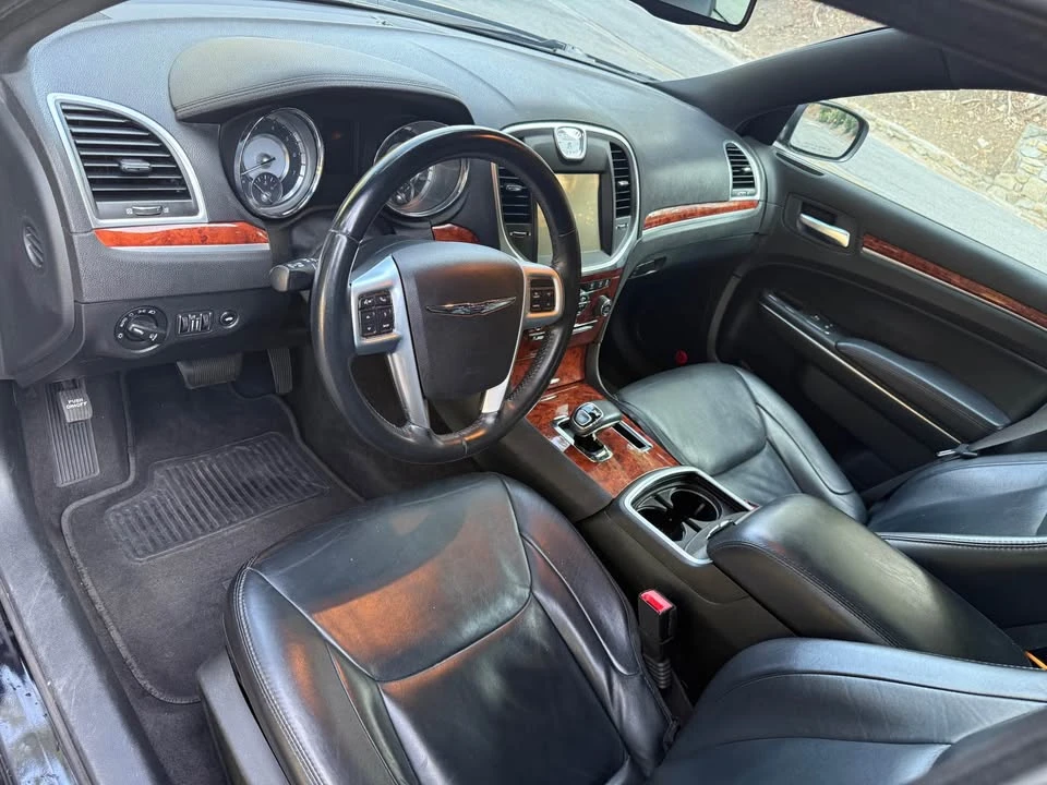 2014 Chrysler 300 (2005-2023) - Image 12 of 19