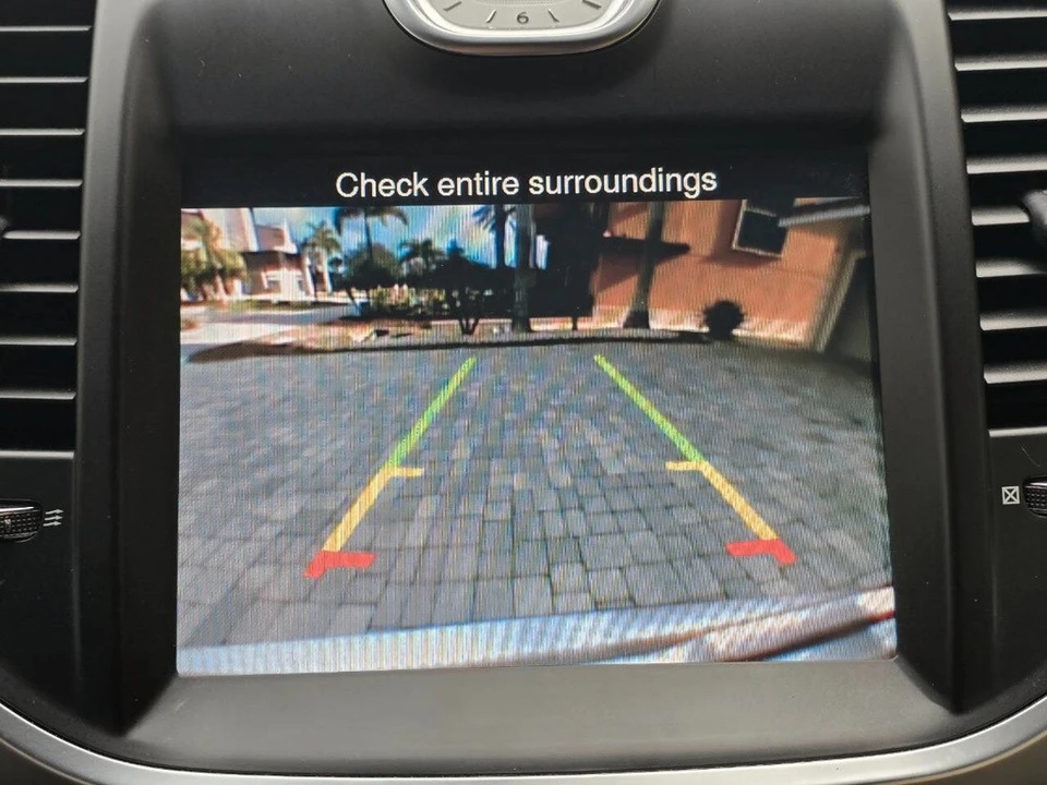 2014 Chrysler 300 (2005-2023) - Image 17 of 21