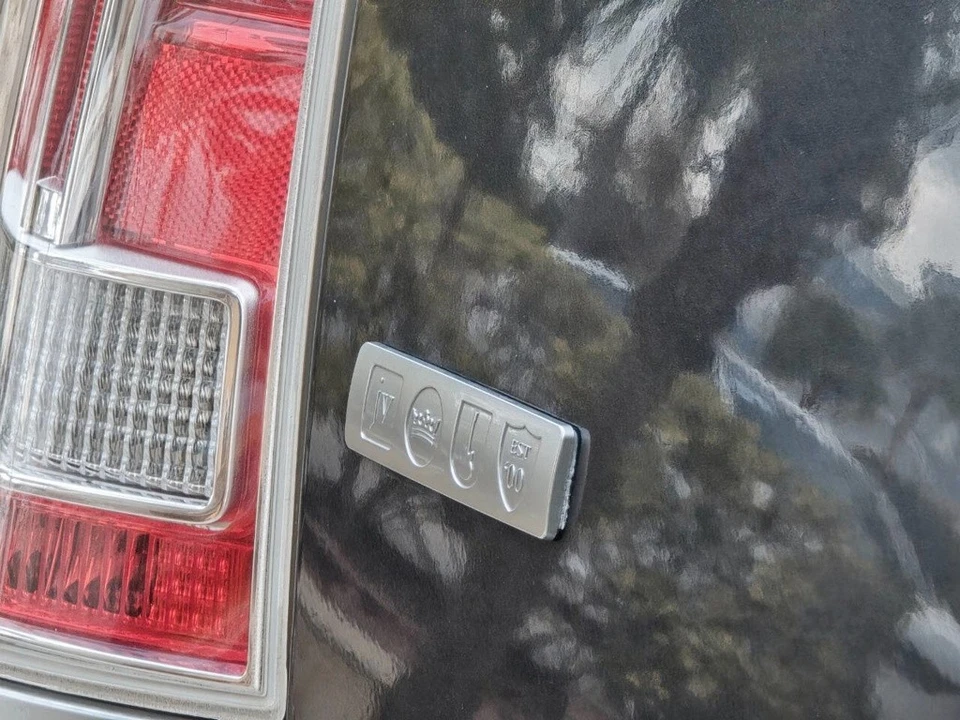 2014 Chrysler 300 (2005-2023) - Image 6 of 21