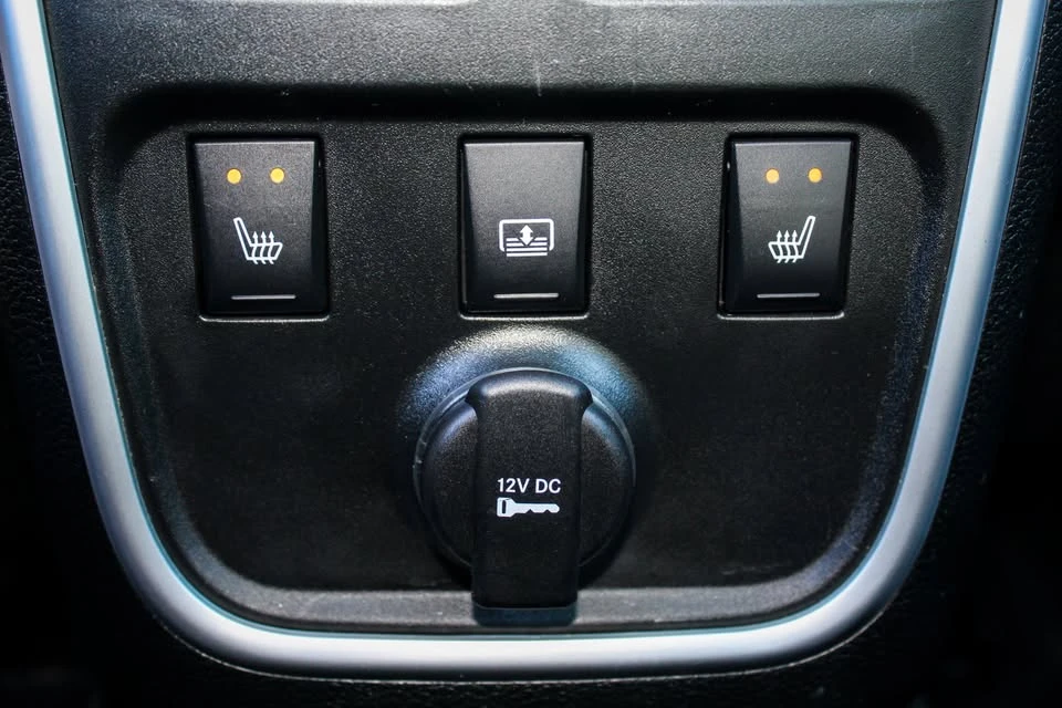 2014 Chrysler 300 (2005-2023) - Image 19 of 19