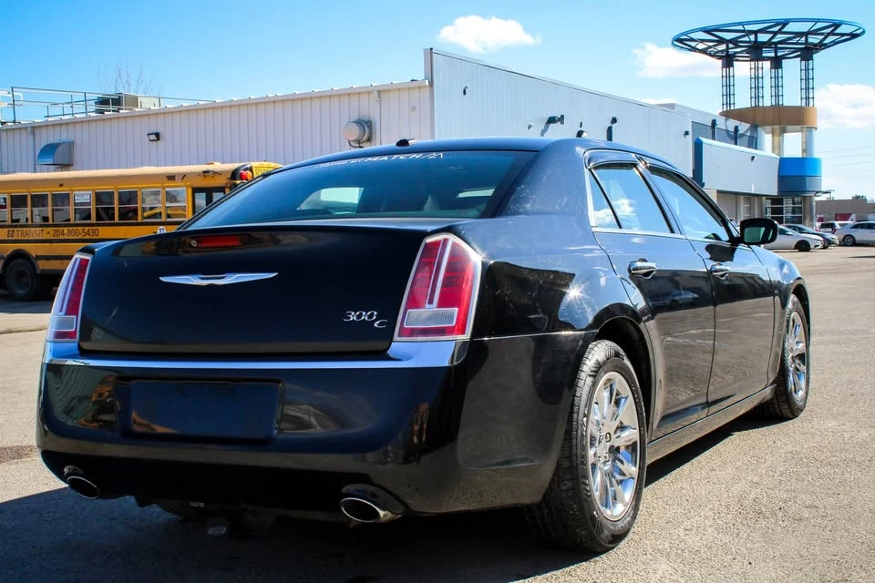2014 Chrysler 300 (2005-2023) - Image 4 of 19