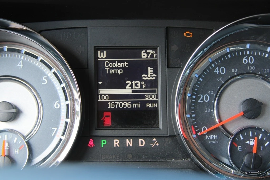 2014 Chrysler Town & Country - Image 18 of 21