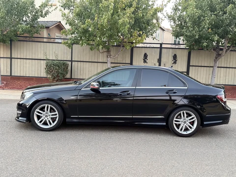 2014 Mercedes-Benz W204 C-Class - Image 4 of 9