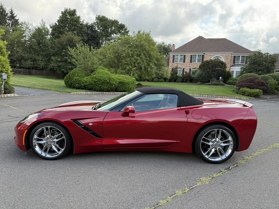 2014 Chevrolet Corvette C7 - Image 2 of 9