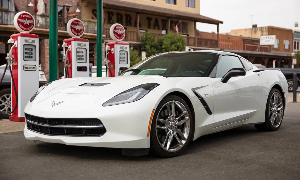 2014 Chevrolet Corvette C7 - Image 2 of 7