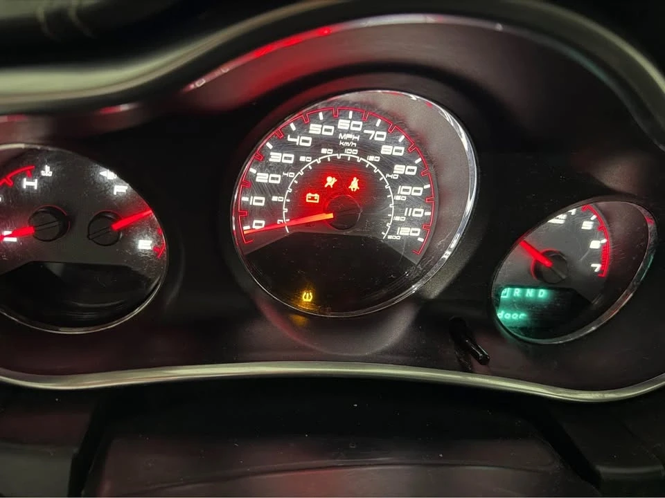 2014 Dodge Avenger Sedan - Image 6 of 10