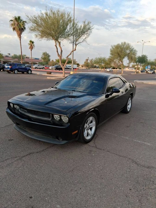 2014 Dodge Challenger 3rd Gen - Image 7 of 8