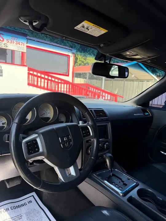 2014 Dodge Challenger 3rd Gen - Image 7 of 11