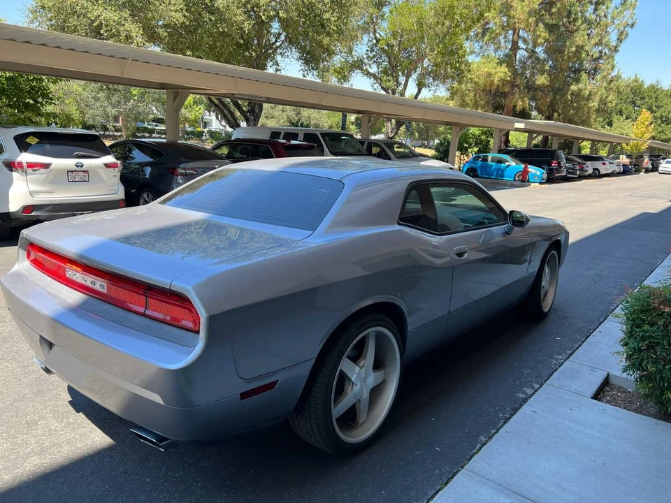 2014 Dodge Challenger 3rd Gen - Image 3 of 8