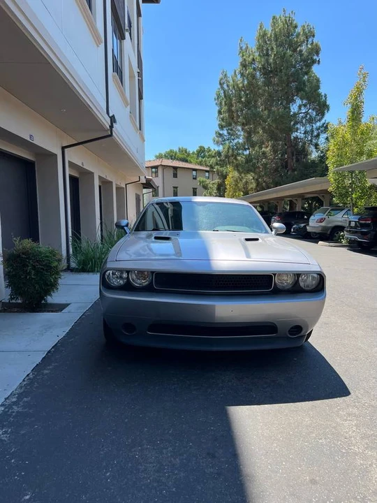 2014 Dodge Challenger 3rd Gen - Image 2 of 8