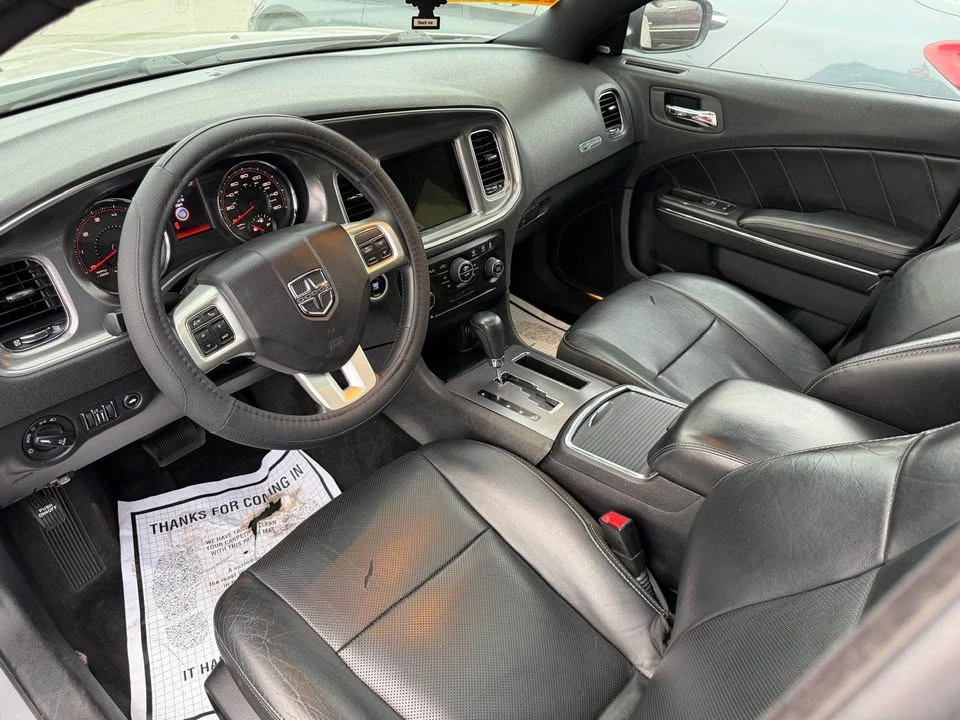 2014 Dodge Charger 7th Gen - Image 4 of 10