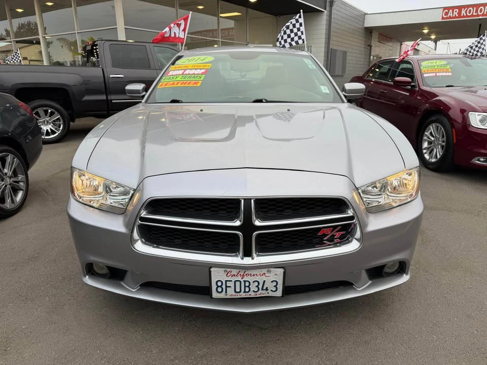 2014 Dodge Charger 7th Gen - Image 2 of 10
