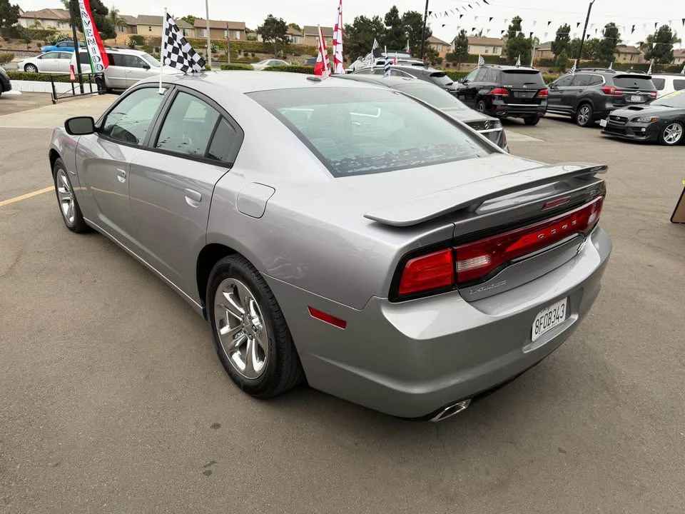 2014 Dodge Charger 7th Gen - Image 8 of 10