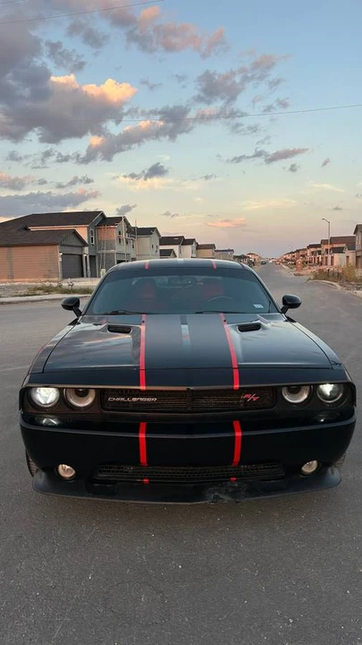 2014 Dodge Challenger 3rd Gen - Image 2 of 12