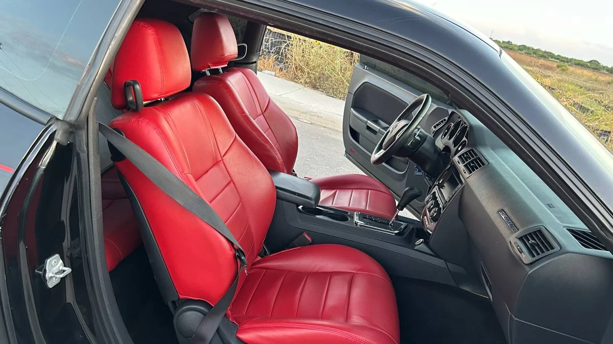 2014 Dodge Challenger 3rd Gen - Image 10 of 12