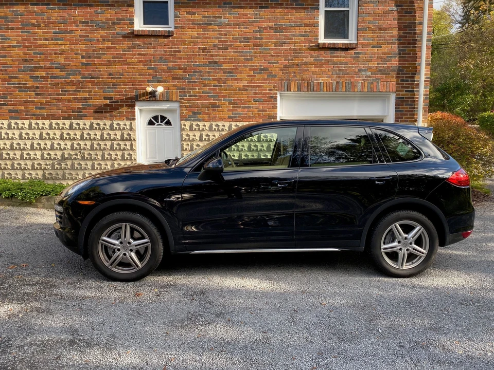 2014 Porsche 958 Cayenne Diesel - Image 3 of 15