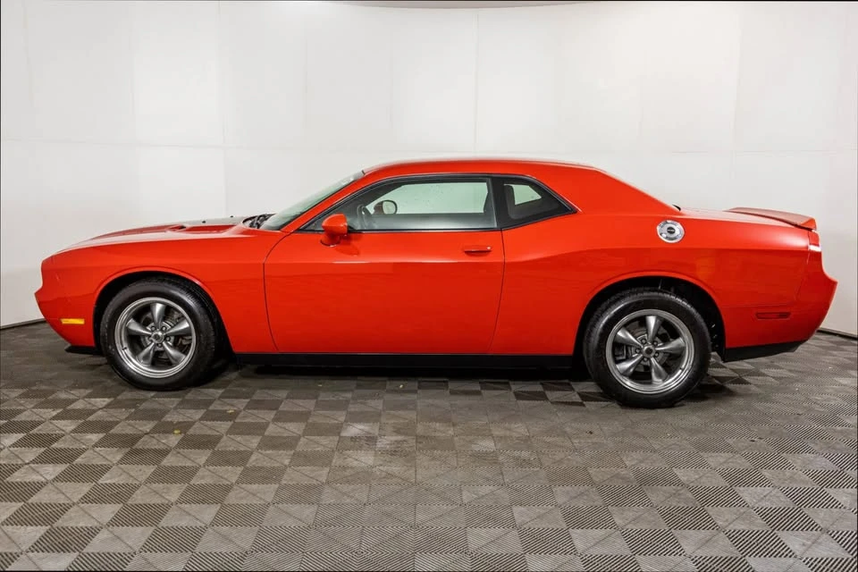 2014 Dodge Challenger 3rd Gen - Image 6 of 13