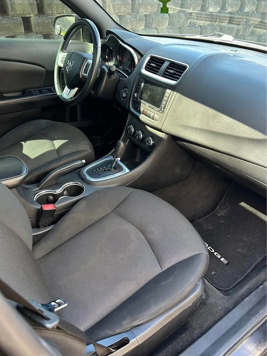 2014 Dodge Avenger Sedan - Image 8 of 12