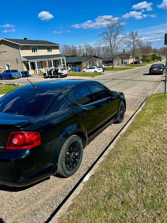 2014 Dodge Avenger Sedan - Image 3 of 12