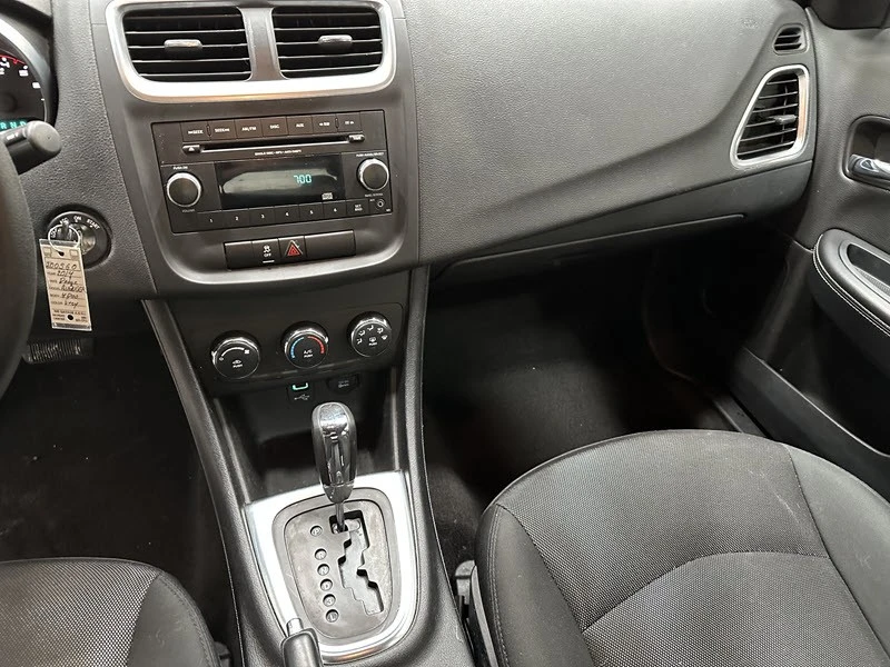 2014 Dodge Avenger Sedan - Image 9 of 21