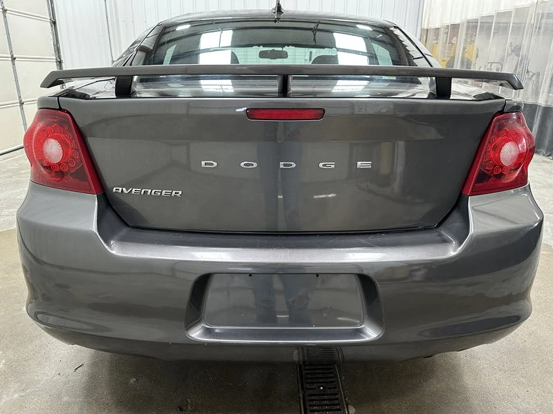 2014 Dodge Avenger Sedan - Image 14 of 21
