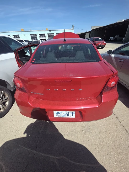 2014 Dodge Avenger Sedan - Image 4 of 9