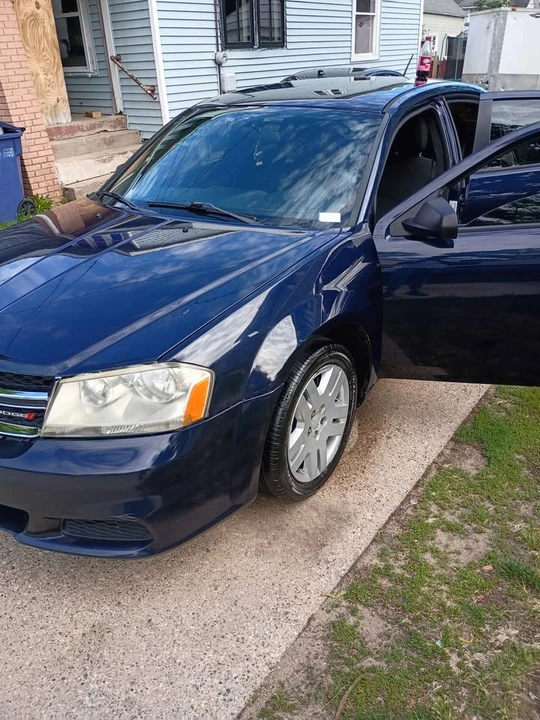 2014 Dodge Avenger Sedan - Image 3 of 16