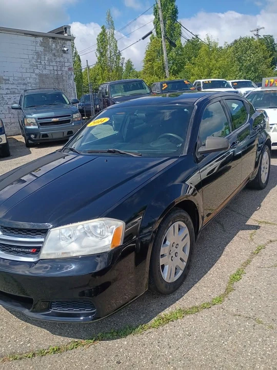 2014 Dodge Avenger Sedan - Image 2 of 4
