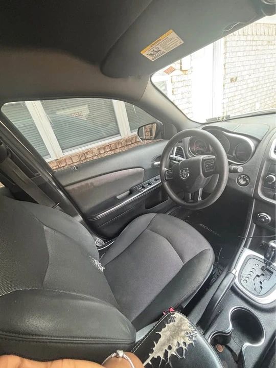 2014 Dodge Avenger Sedan - Image 4 of 8