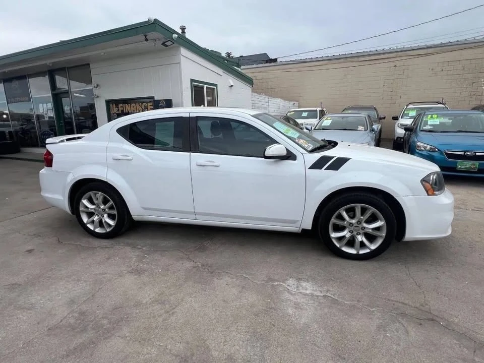 2014 Dodge Avenger Sedan - Image 20 of 20