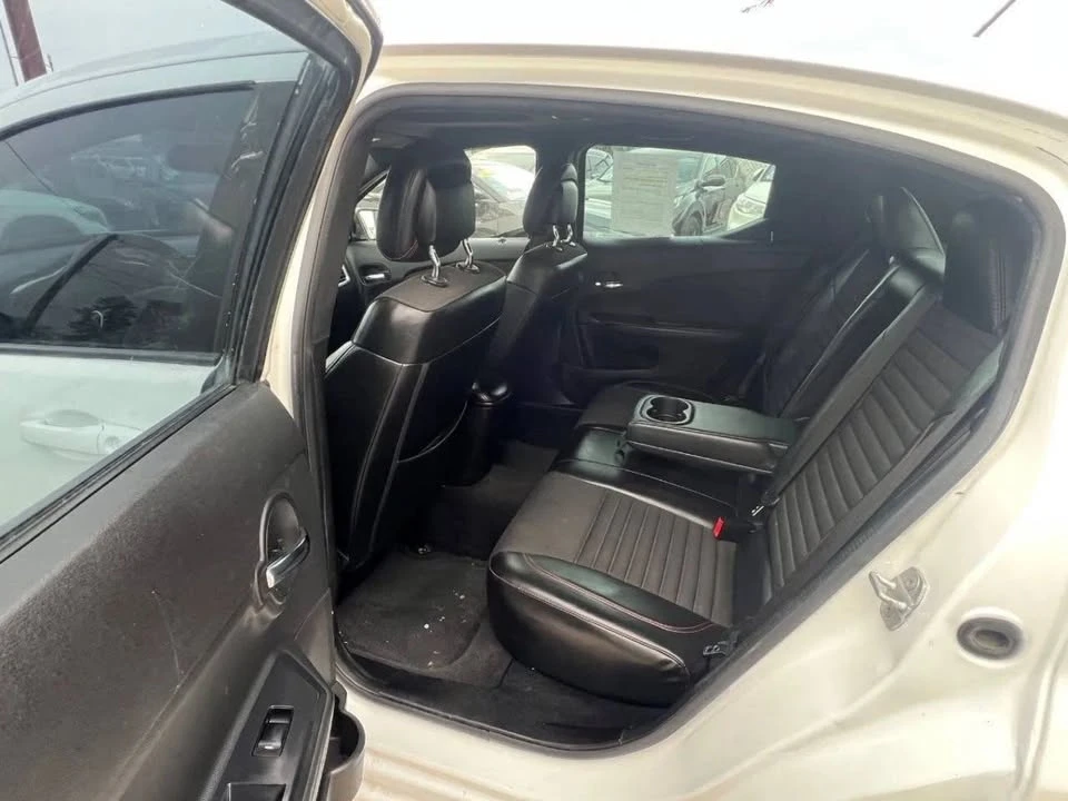 2014 Dodge Avenger Sedan - Image 12 of 20
