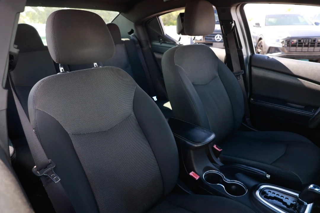 2014 Dodge Avenger Sedan - Image 18 of 21