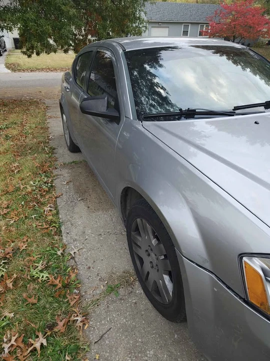 2014 Dodge Avenger Sedan - Image 2 of 2