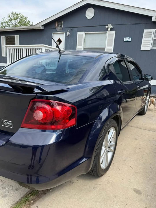2014 Dodge Avenger Sedan - Image 12 of 13