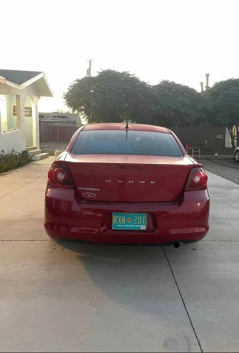 2014 Dodge Avenger Sedan - Image 2 of 5