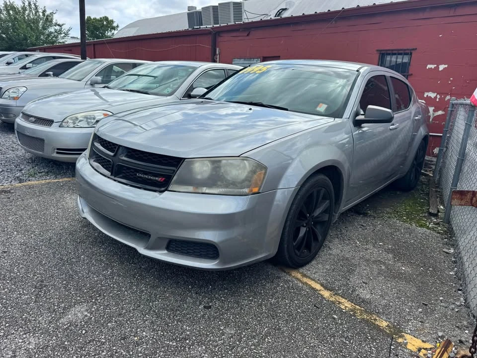 2014 Dodge Avenger Sedan - Image 7 of 20
