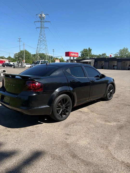2014 Dodge Avenger Sedan - Image 2 of 12
