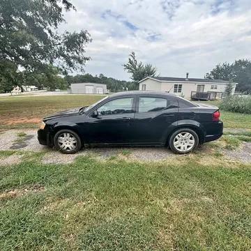 2014 Dodge Avenger SE Sedan 4D