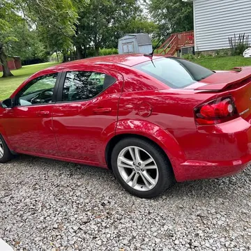 2014 Dodge Avenger SE Sedan 4D