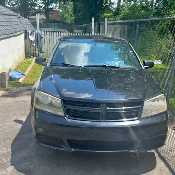 2014 Dodge Avenger SE Sedan 4D
