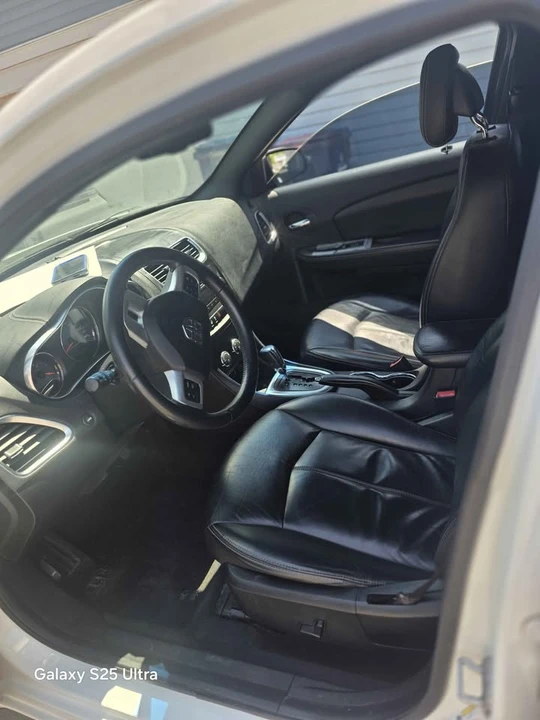 2014 Dodge Avenger Sedan - Image 6 of 9