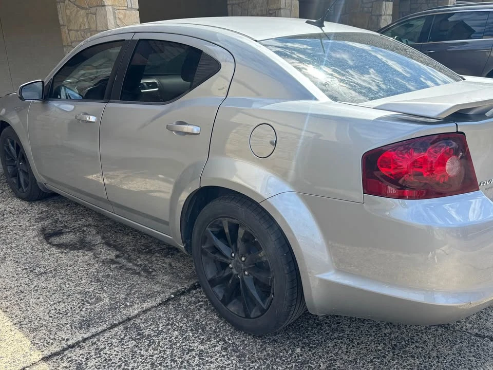 2014 Dodge Avenger Sedan - Image 3 of 5